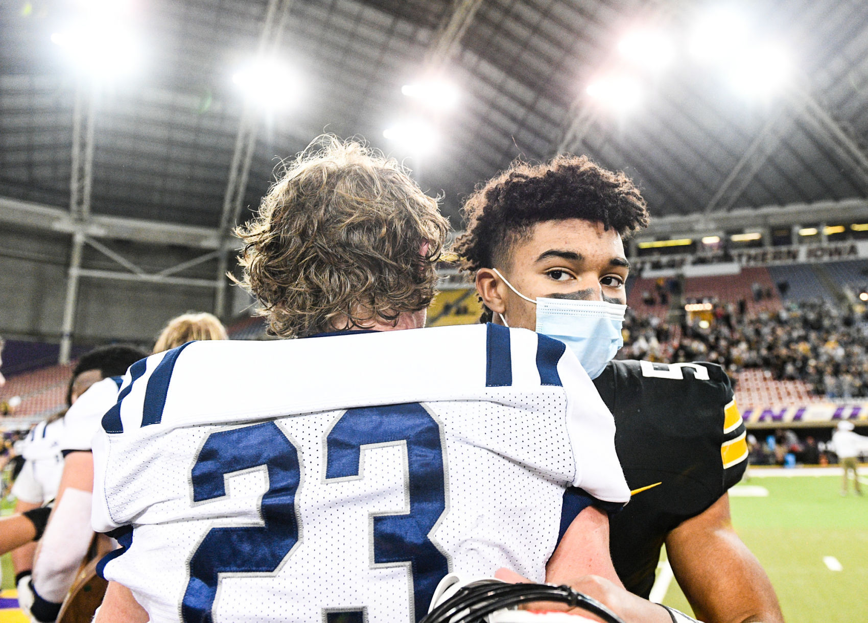 111320-qc-spt-pv-sep-football-040